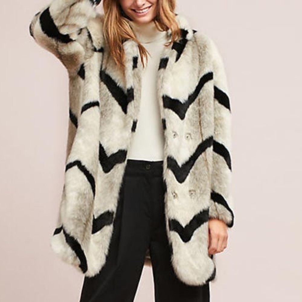 NWOT Anthropologie Faux Fur Coat Medium